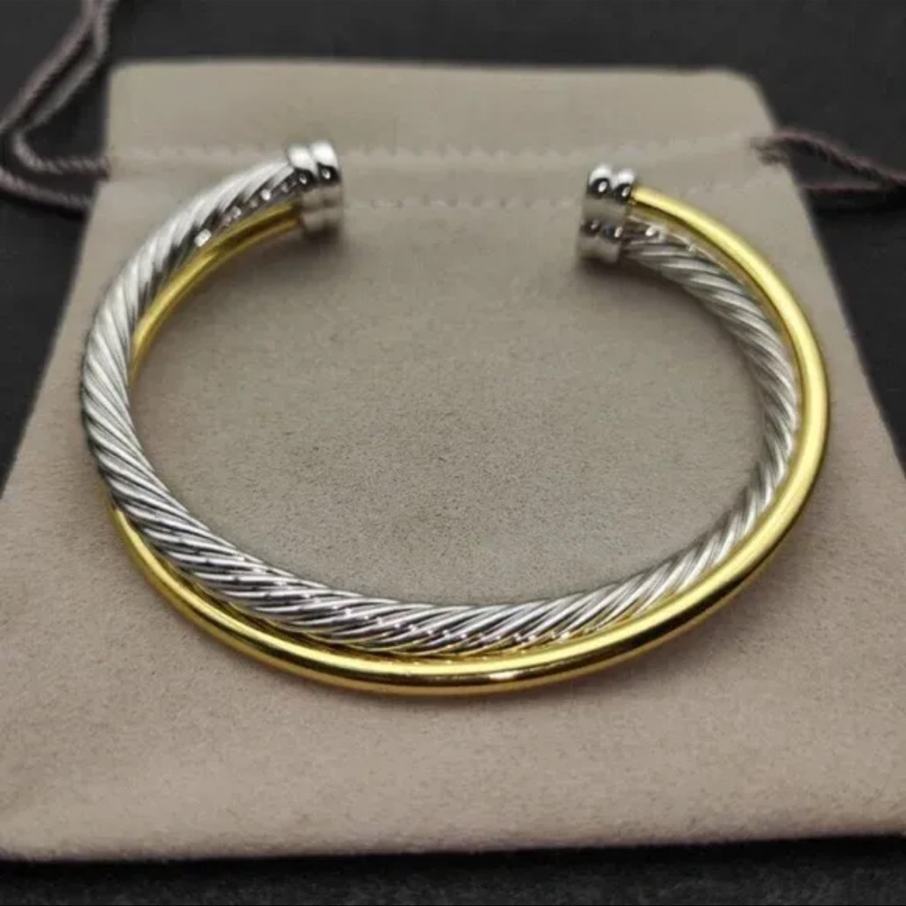 CROSSOVER TWO ROW CUFF BRACELET
Sterling Silver w/18K Yellow Gold, 5mm, Sz Med